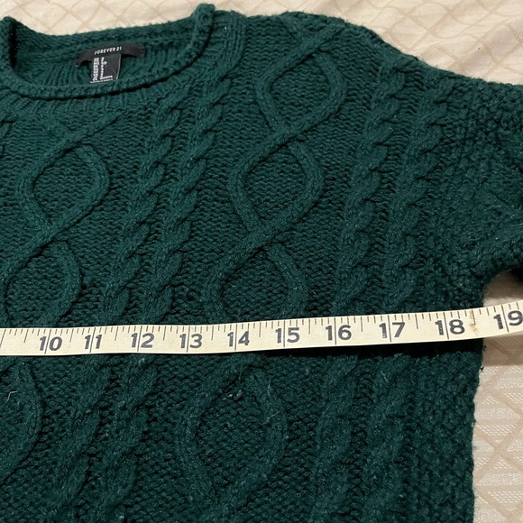 Forever 21 Dark Green Knit Sweater - Picture 5 of 10
